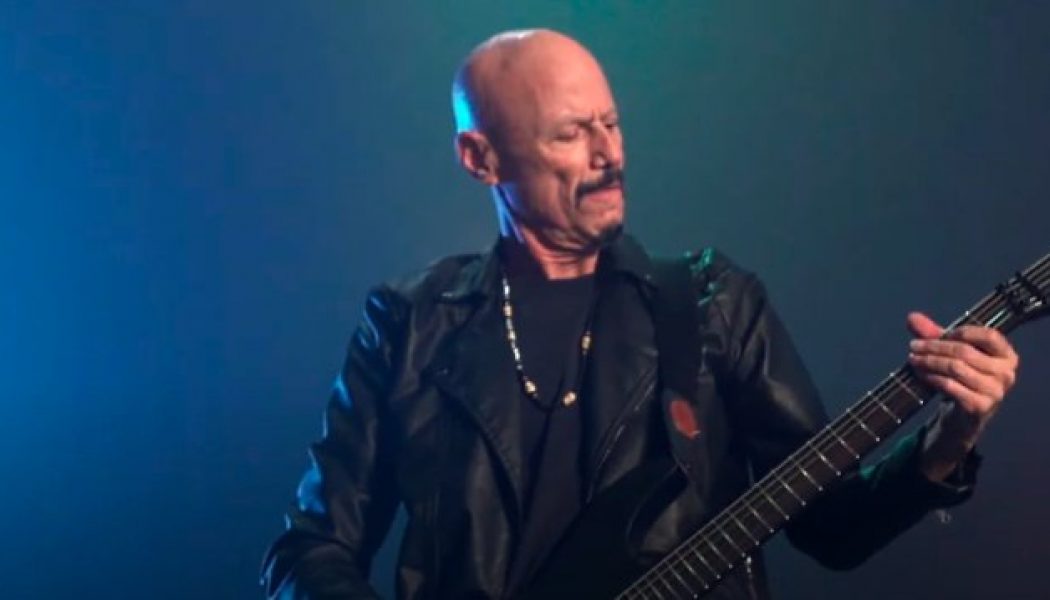 BOB KULICK Dies: Members Of KISS, SONS OF APOLLO, KINGDOM COME, FOZZY Pay Tribute