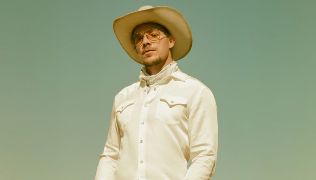 Diplo Drops Full-Length Country Album “Diplo Presents Thomas Wesley Chapter 1: Snake Oil”