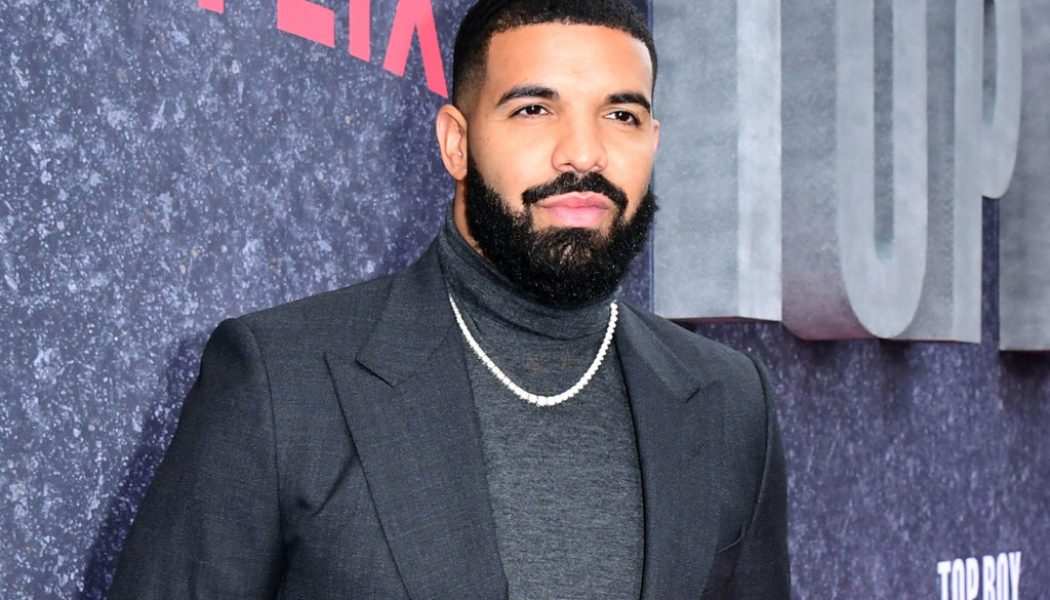 Drake Snags No. 1 In Australia With ‘Dark Lane Demo Tapes’