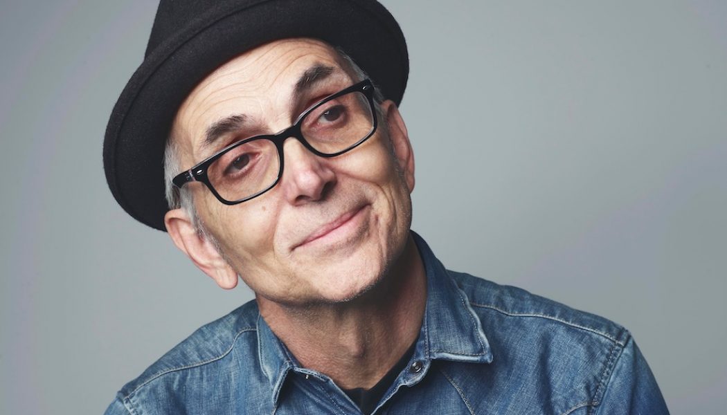 Everclear’s Art Alexakis Dives Into Living With MS, Going Solo and COVID-19