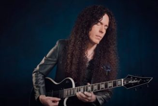 Ex-MEGADETH Guitarist MARTY FRIEDMAN Collaborates With Colombian Rock Band APOLO 7 On ‘Eres Tú’ Cover