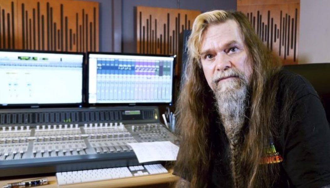 Ex-W.A.S.P. Guitarist CHRIS HOLMES Pays Tribute To BOB KULICK: ‘He Treated Me With The Utmost Respect’