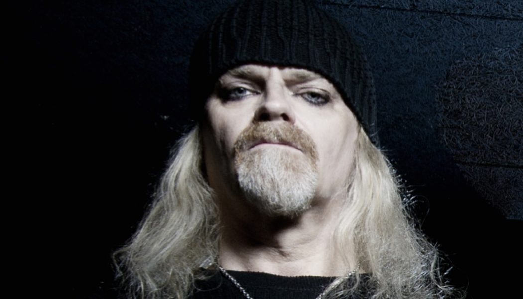 Former CELTIC FROST Frontman THOMAS GABRIEL FISCHER Launches ‘Dark,’ ‘Groovy’ And ‘Psychedelic’ New Project