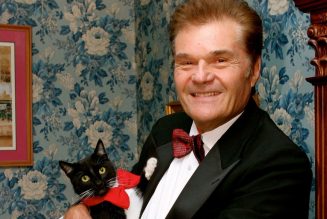 Fred Willard Tributes: Michael McKean, Harry Shearer, Steve Carell & More Honor Comedy Legend