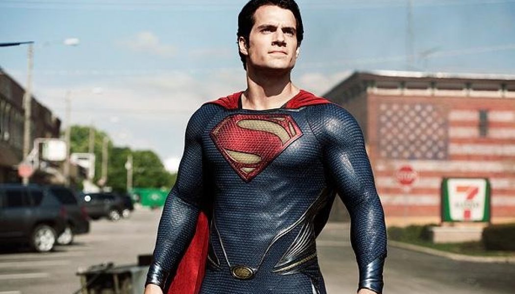 Henry Cavill In Talks To Return As Superman In The DCEU