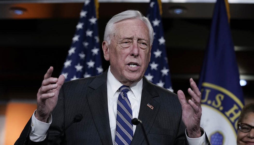 Hoyer endorses refilling Strategic Petroleum Reserve