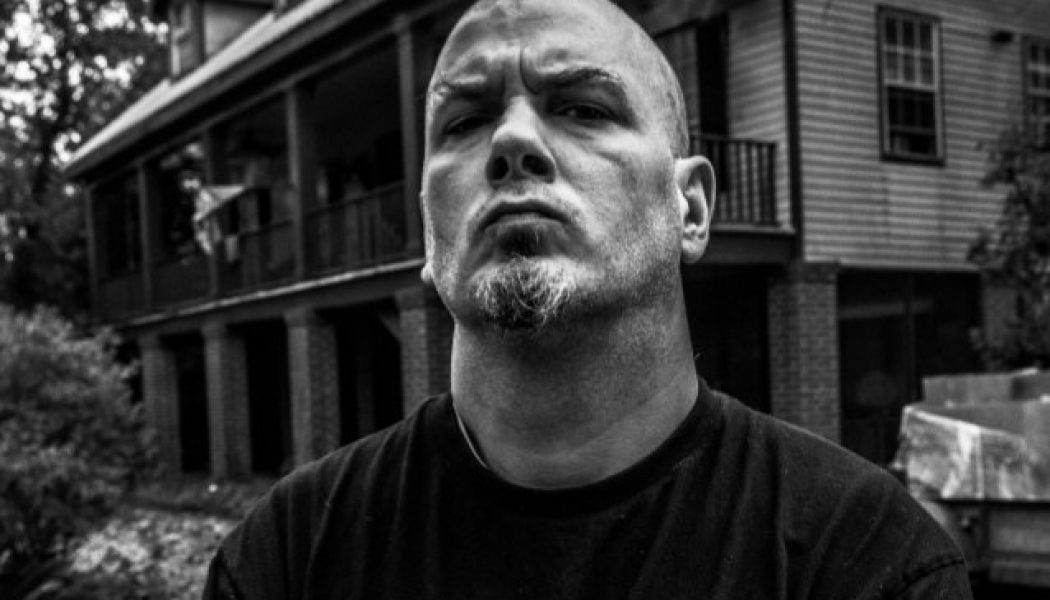 PHILIP ANSELMO Says It Will Be ‘Challenging’ To Bring Heavy Metal Concerts Back During Coronavirus Crisis