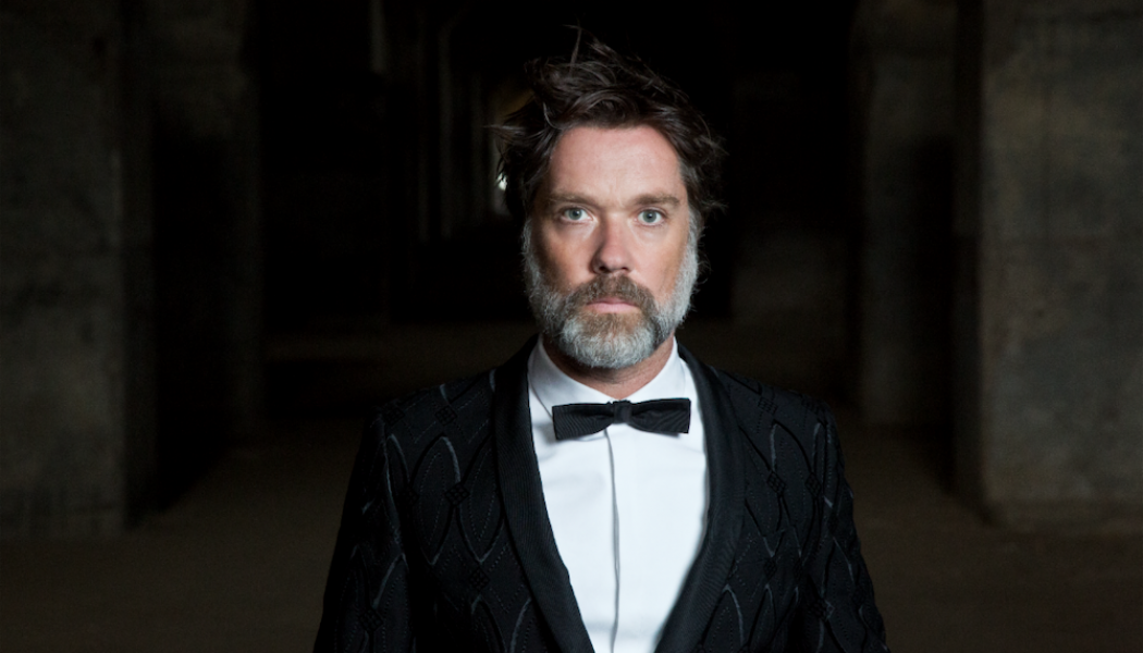 Rufus Wainwright Recruits Family and Friends for ‘Hard Times’ Cover