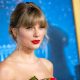 Taylor Swift Checks In With Cute ‘Caturday’ Photo