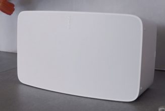 The new Sonos Five looks and sounds identical to the Play:5 it’s replacing