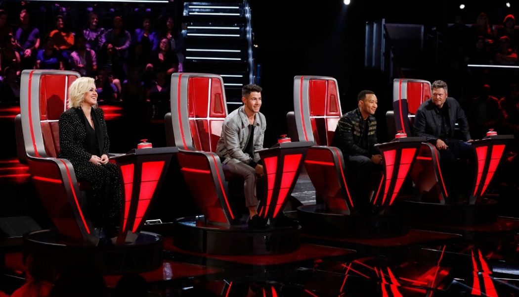 ‘The Voice’ Contestant Joanna Serenko Spreads the Love With Uplifting ‘Lean on Me’ Performance