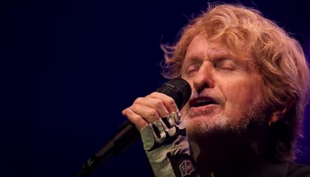 YES Founding Member JON ANDERSON Signs With BLUE ÉLAN RECORDS