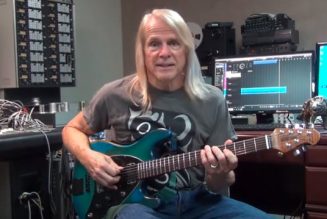 DEEP PURPLE’s STEVE MORSE Teaches You How To Play New Single ‘Man Alive’ (Video)