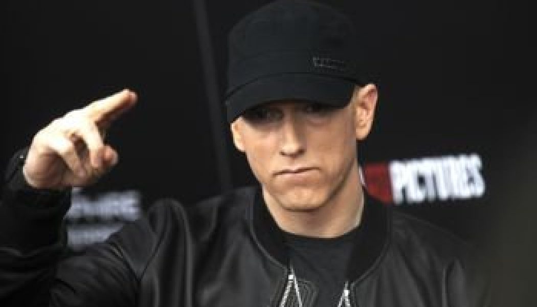 Eminem Apologizes To Revolt TV, Admits He Was In His Feelings