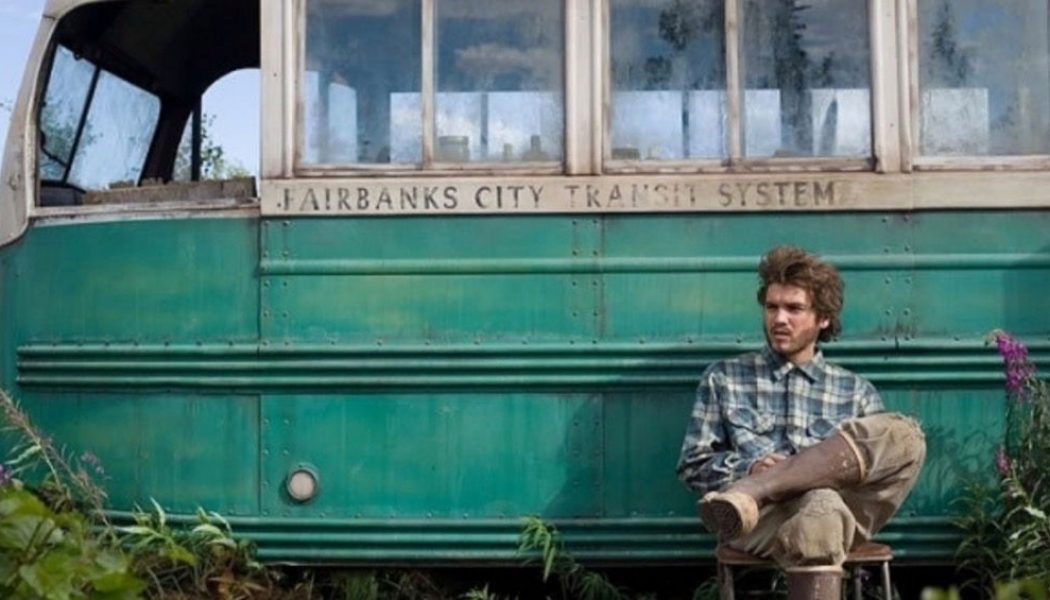 Into the Wild Bus Removed From Alaska Wilderness Due to Safety Concerns