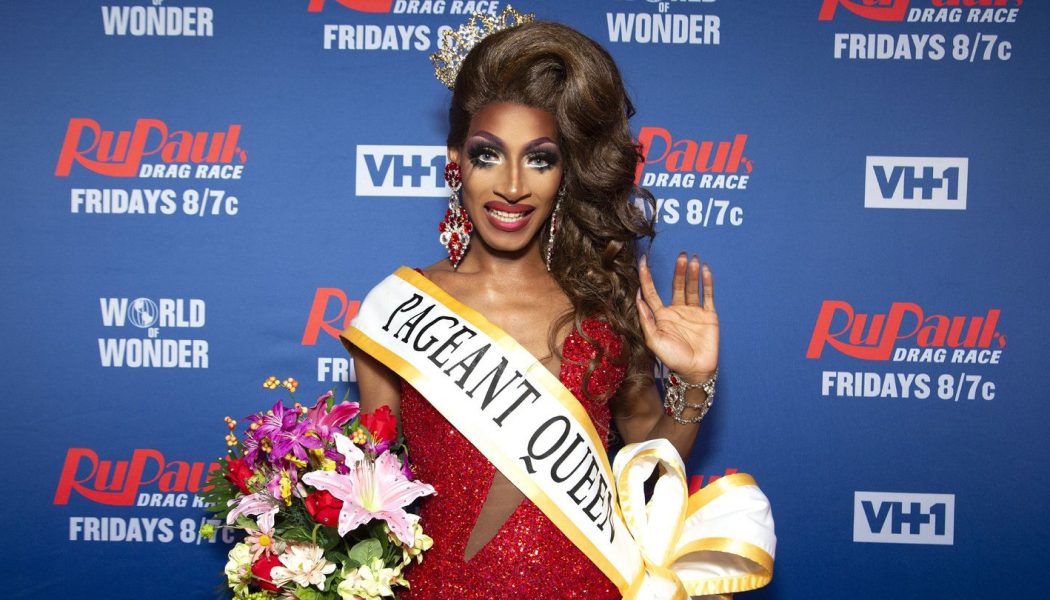 Look Over There! Jaida Essence Hall Is A Drag Race Winner, Baby