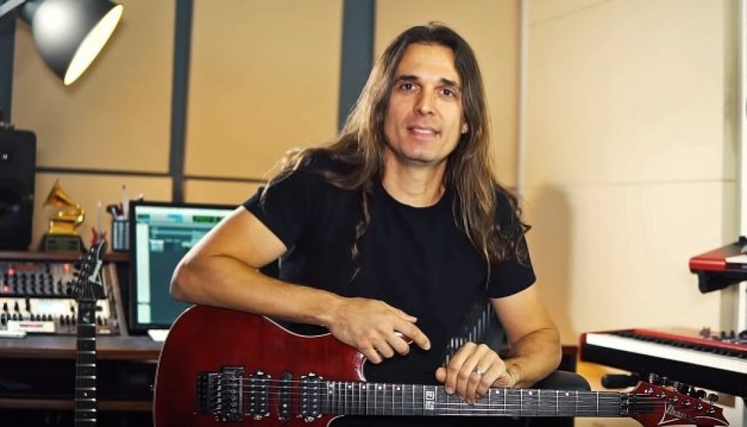 MEGADETH’s KIKO LOUREIRO Releases New Solo Song ‘EDM (e-Dependent Mind)’