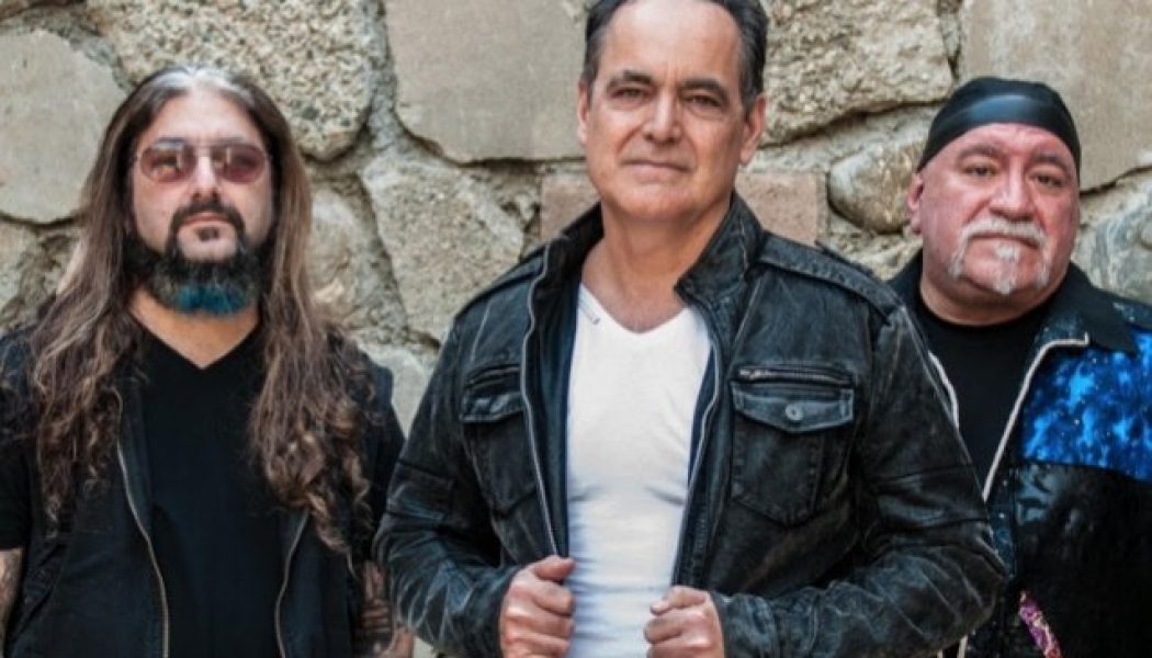 NEAL MORSE, MIKE PORTNOY And RANDY GEORGE Cover RINGO STARR’s ‘It Don’t Come Easy’ (Video)