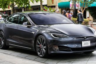 Tesla’s Model S is the first electric car with 400-mile range EPA rating