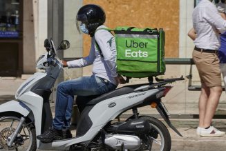 Uber reportedly offers to buy out Postmates