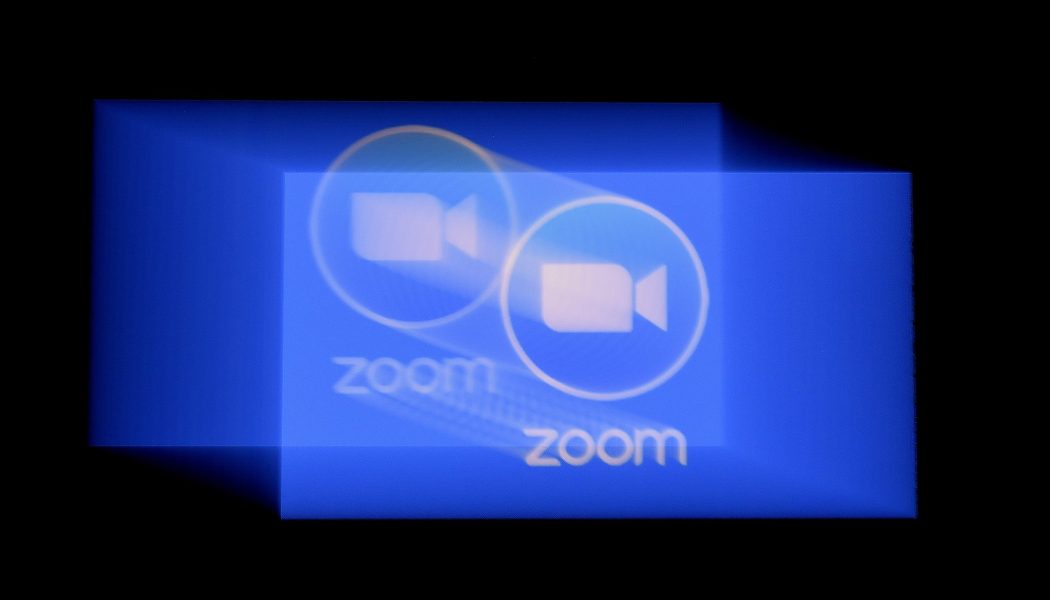 Zoom Denies End-to-End Encryption to Free Users