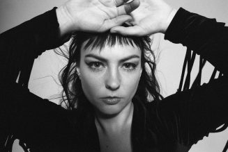 Angel Olsen Announces ‘Whole New Mess’ Album, Drops Title Track