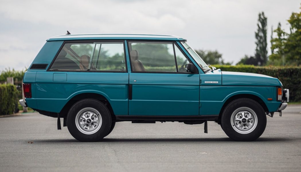 Awesome Range Rover Coupe Restomod Is a Perfect Classic 4×4