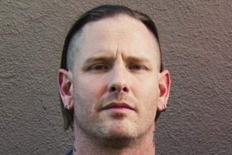 COREY TAYLOR Has Hope For Future Of Rock: ‘I Know A Ton Of Younger Bands That Play Their Own Instruments’