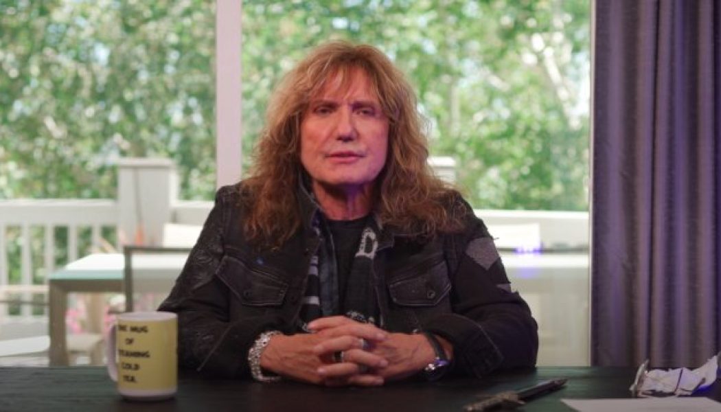 DAVID COVERDALE Unboxes WHITESNAKE’s ‘The Rock Album’ Collection (Video)