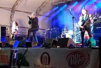 DOKKEN Performs With Guitarist REB BEACH In Virginia (Video)