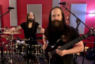 DREAM THEATER’s JOHN PETRUCCI Says It Was ‘Very Cathartic’ To Play Music With MIKE PORTNOY Again