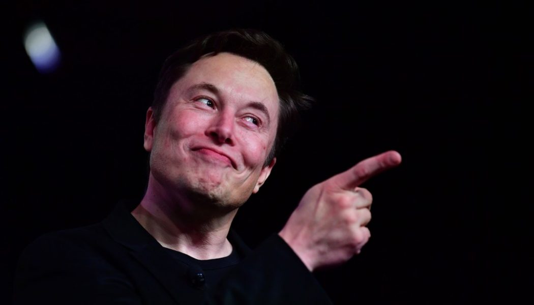 Elon Musk Tried Convincing Kanye West to Run For President in 2024, but It Didn’t Work