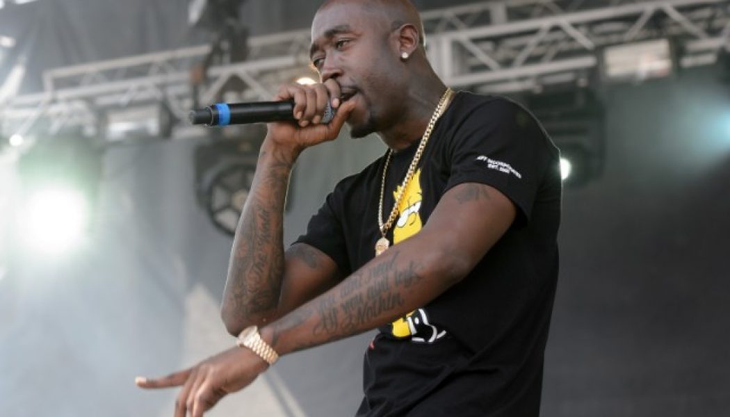 Freddie Gibbs Rings Up Rick Ross in Theatrical ‘Scottie Beam’ Video