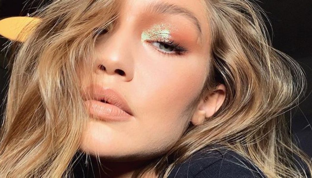 Gigi Hadid’s Hair Stylist Just Told Me How She Creates Her Beachy Waves