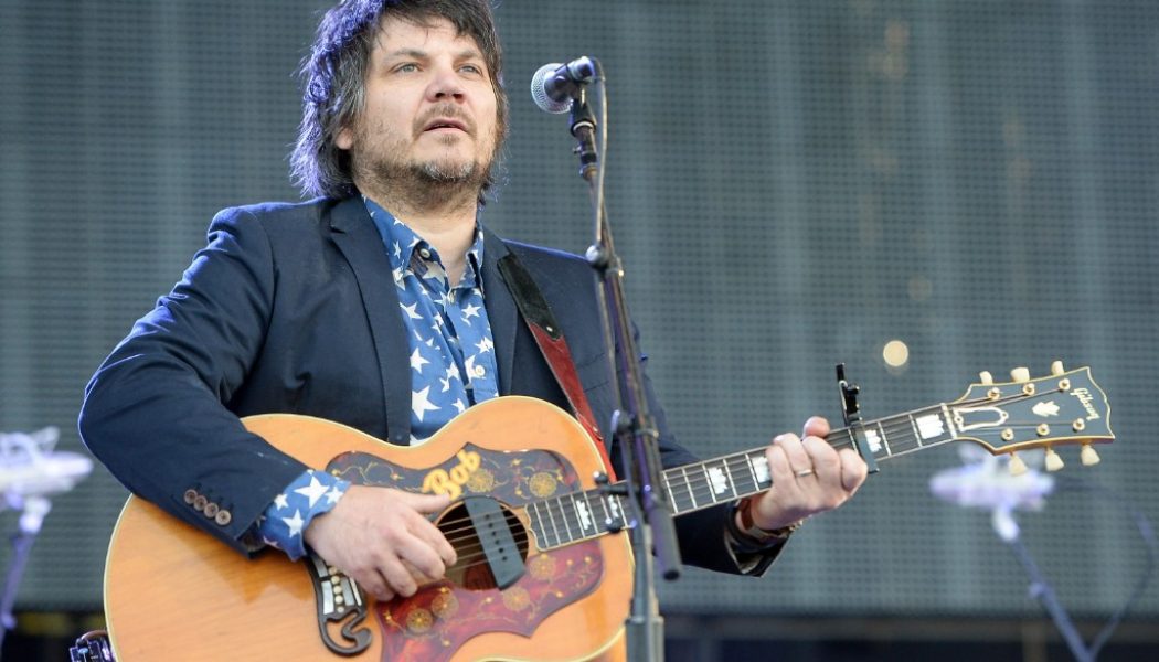 Jeff Tweedy and Family Cover Neil Young, My Bloody Valentine