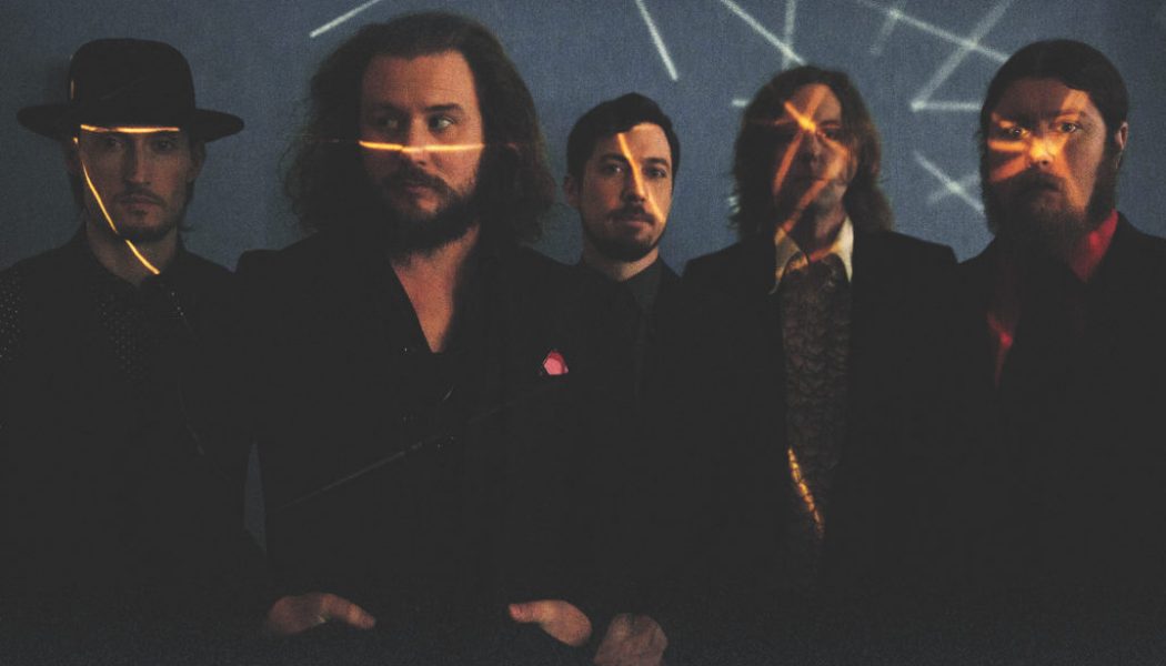 My Morning Jacket Releasing The Waterfall II