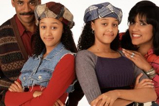 Netflix is bringing back Black sitcoms Moesha and Sister Sister, and I cannot contain my excitement