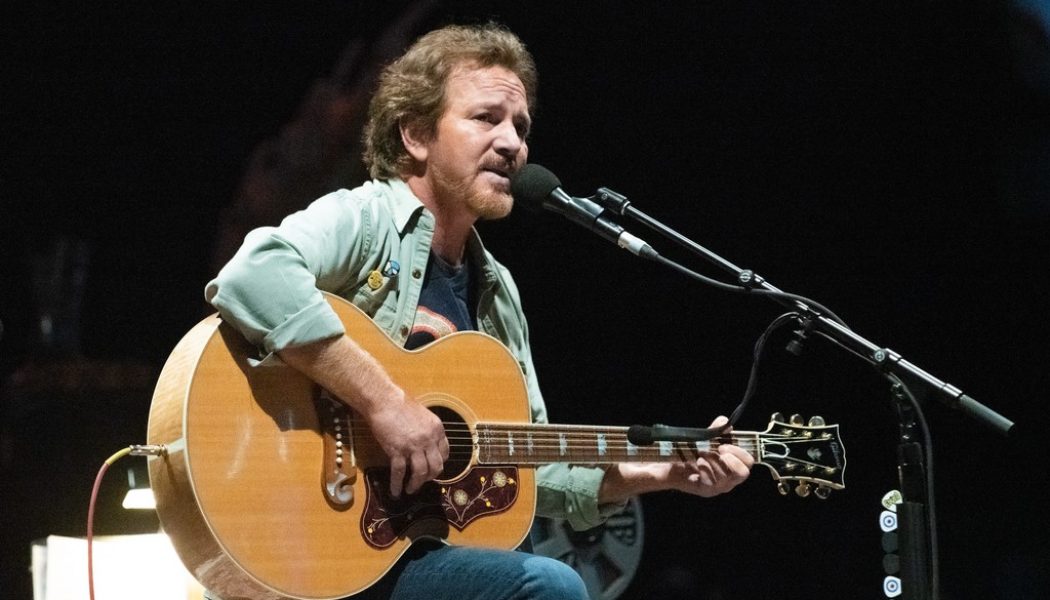 Pearl Jam’s Eddie Vedder on His Late Father, Getting ‘Gem of Advice’ From Bruce Springsteen