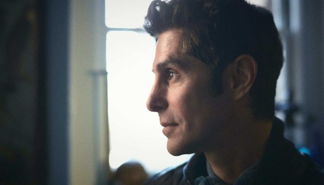 Perry Farrell to Release Career-Spanning Box Set