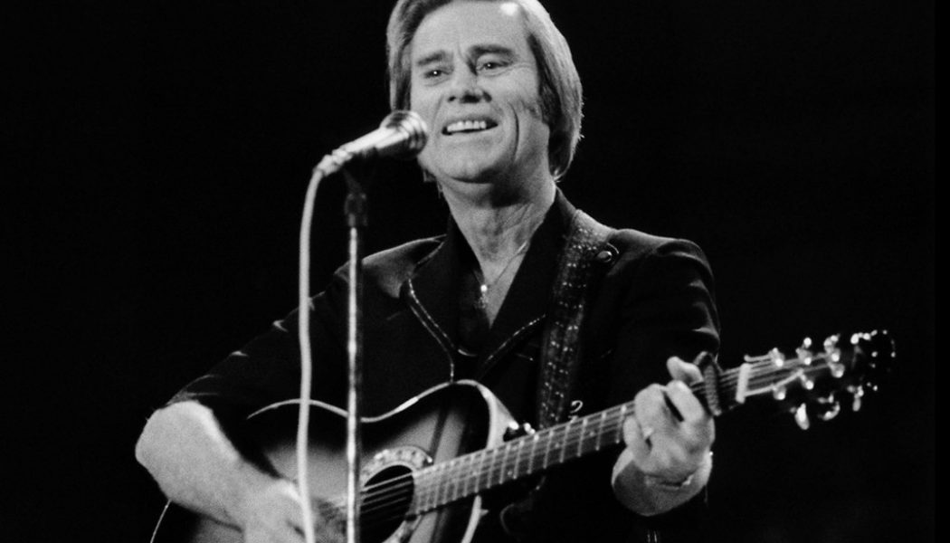 Rewinding the Country Charts: In 1980, George Jones’ Iconic ‘He Stopped Loving Her Today’ Hit No. 1