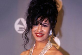 Selena’s ‘Ones’ Surges on Billboard Charts After Its Vinyl Reissue