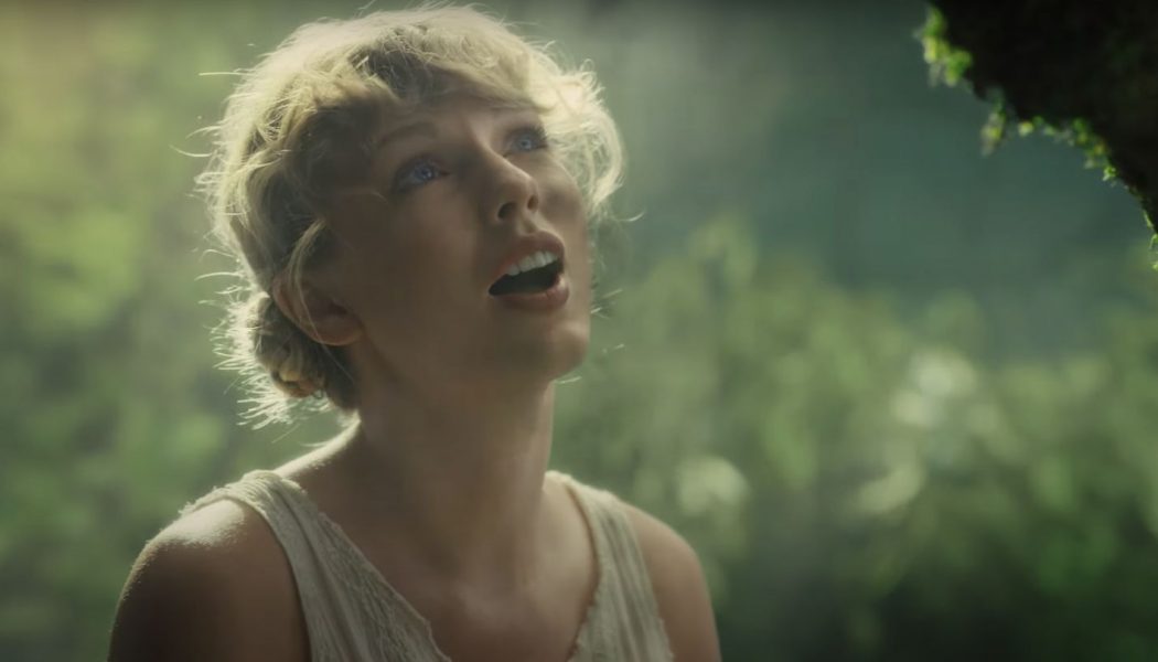 Taylor Swift Gets Lost At Sea In Stirring, Autumnal ‘Cardigan’ Video