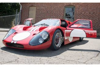 The 1991 Ferrari F40 Is Still an Outrageous Poster Child, 30 Years Later