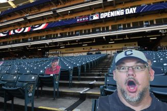 Those fake baseball fans are creeping people out