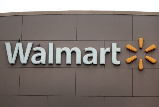 Walmart Stops Selling “All Lives Matter” Merchandise Because Duh