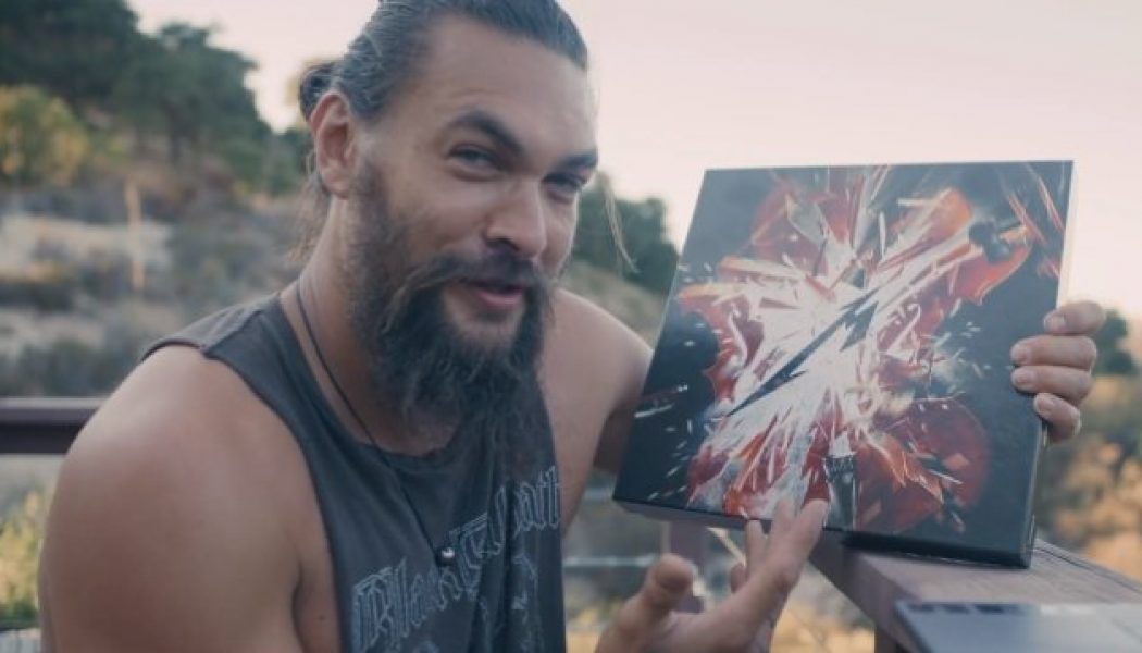 Actor JASON MOMOA Gets Advance Copy Of METALLICA’s ‘S&M2’ Release: ‘It’s Amazing’