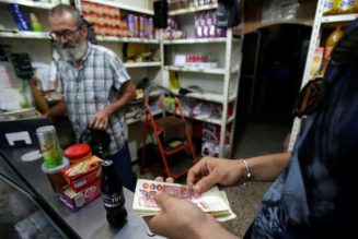 Algerians increasingly nervous over their country’s cash shortage