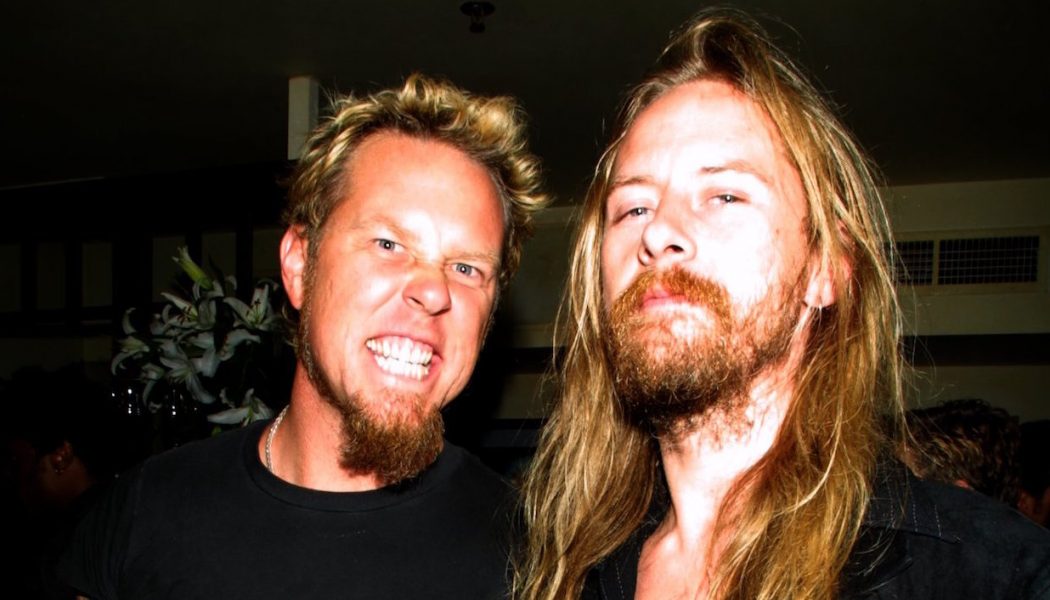 ALICE IN CHAINS’ JERRY CANTRELL Says METALLICA’s JAMES HETFIELD Is A ‘Rock Icon’ And ‘Godfather’