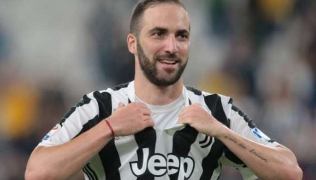 Aston Villa, West Ham linked with move for Gonzalo Higuain