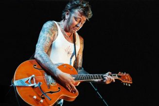 Brian Setzer Launches Reverb Store to Sell His Personal Guitars, Amps, More